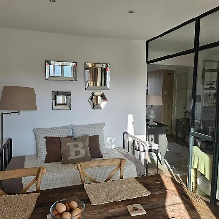 - T2 Coquet Et Lumineux Avec Parking Private, Proche Et Commerces - Fr-1-319-78 * 阿卡雄