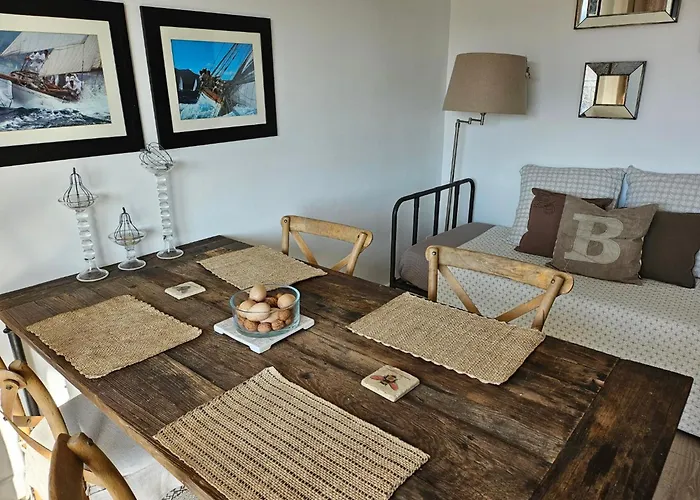 - T2 Coquet Et Lumineux Avec Parking Private, Proche Et Commerces - Fr-1-319-78 Апартаменты *